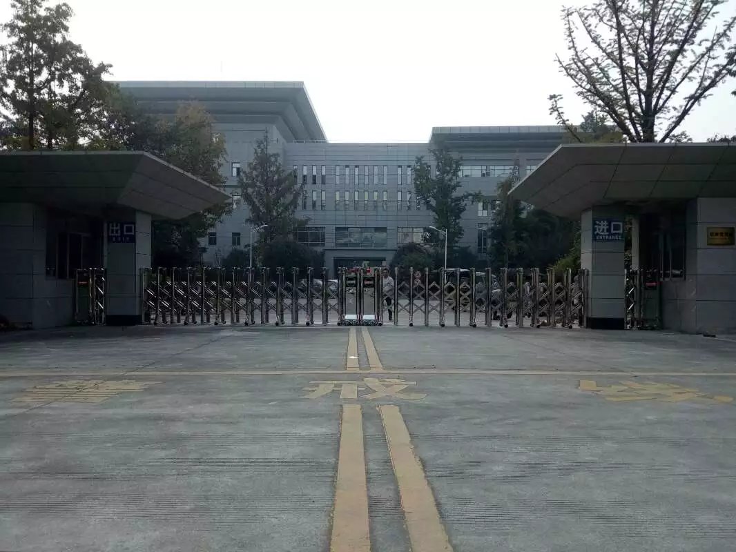 上饶广丰区上饶广丰区四川消防总队伸缩门